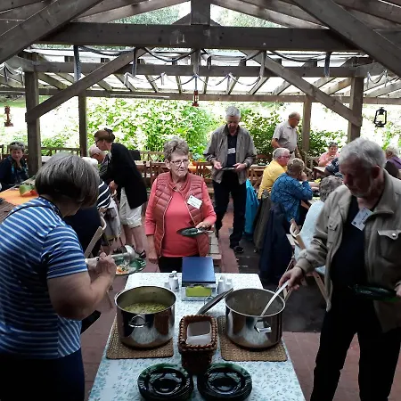 여관 Varppi Saaristotila *