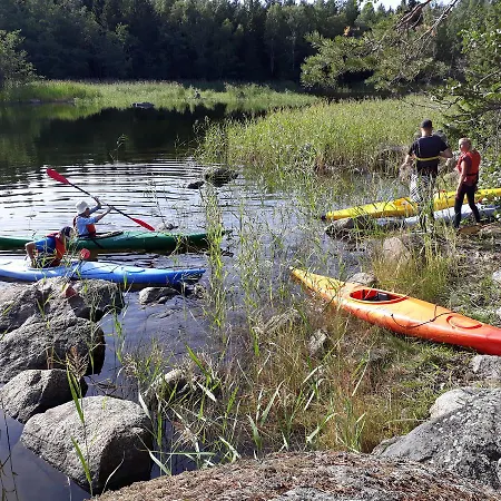 Varppi Saaristotila 여관 *