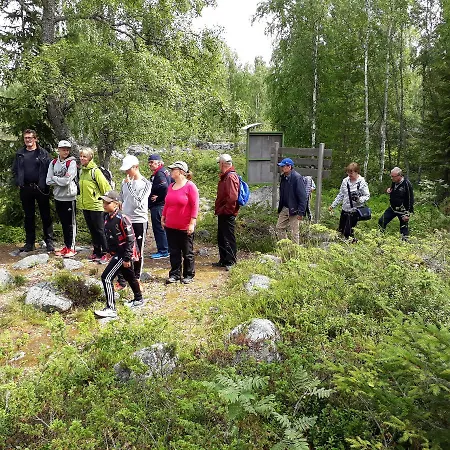 Varppi Saaristotila 여관 *