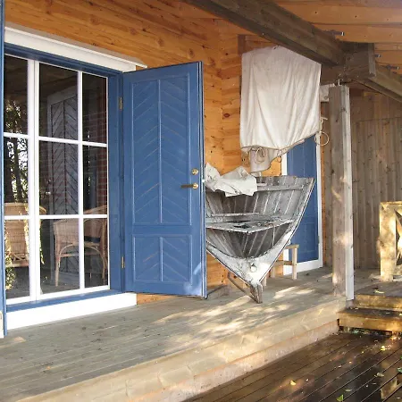 여관 Varppi Saaristotila 바사